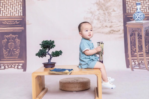 东明孕妇几个月胸部变大